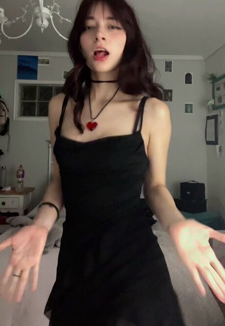 Anto a a pretty pornstar picture