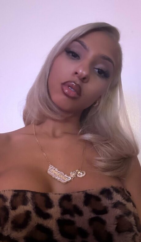 Belladonnas star sexy archive