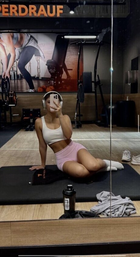 cocobasics free actress picture