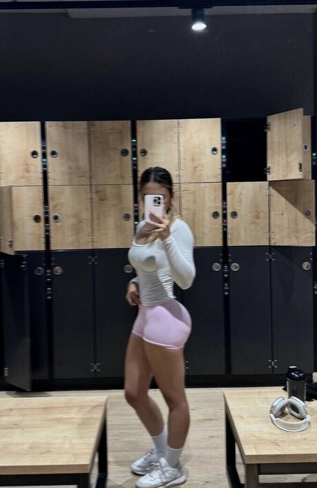 cocobasics sexy actress pic