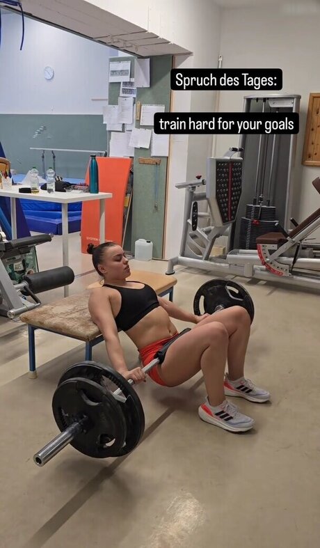 Emma Malewski pornographic star photo