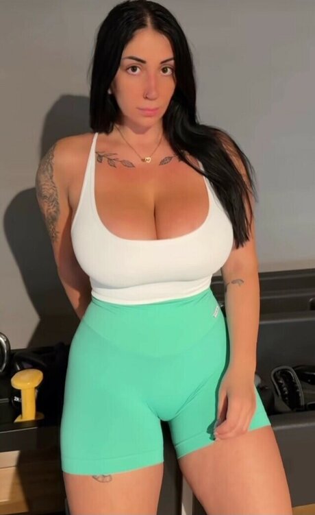 irifitxox naked model galleries