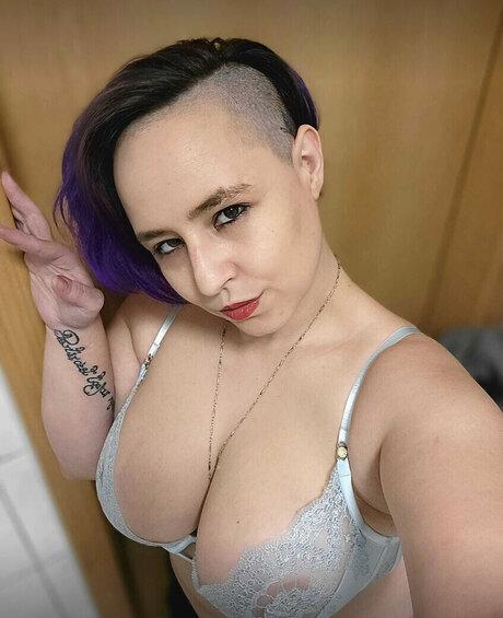 VERO OFFICIAL star porn gallery