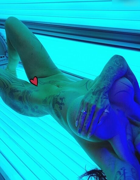 Sari Sander pornstar hd archive