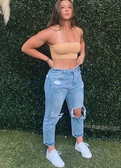 Allison Royalty beautiful model images