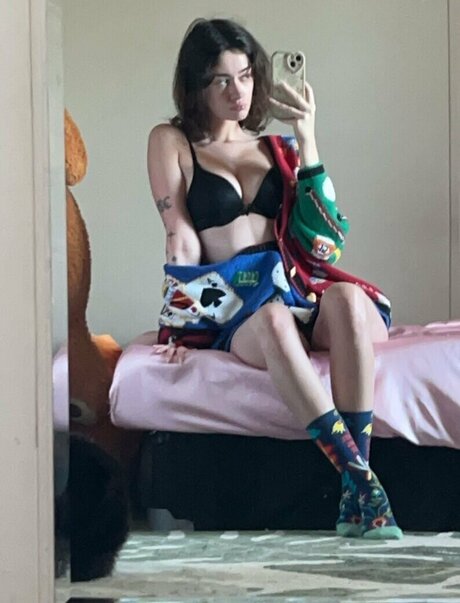 Itsmalic3 pornographic model img