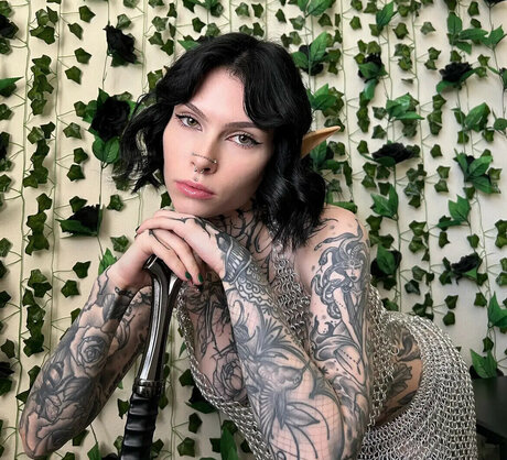 Tyniquewebster pornstar perfect photo