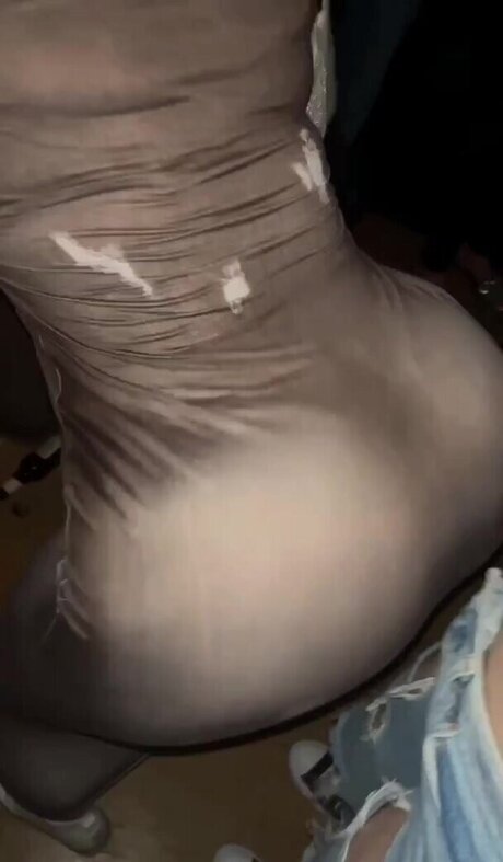 Katieexo134 naked star images