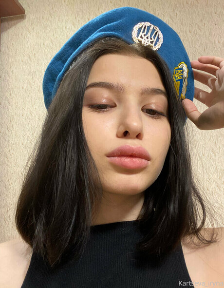 PoohIryna model pretty galleries