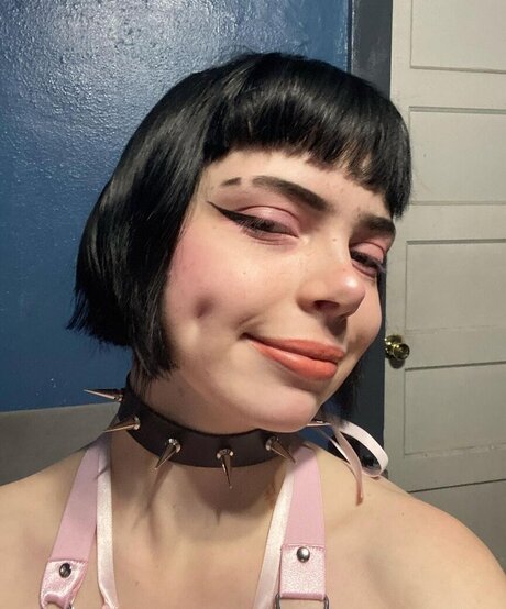 officialdrearydrab model perfect image