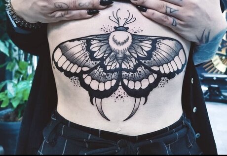 Verena Venus model porn picture