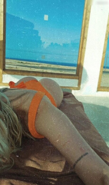 CorinaBRX xxx model pics