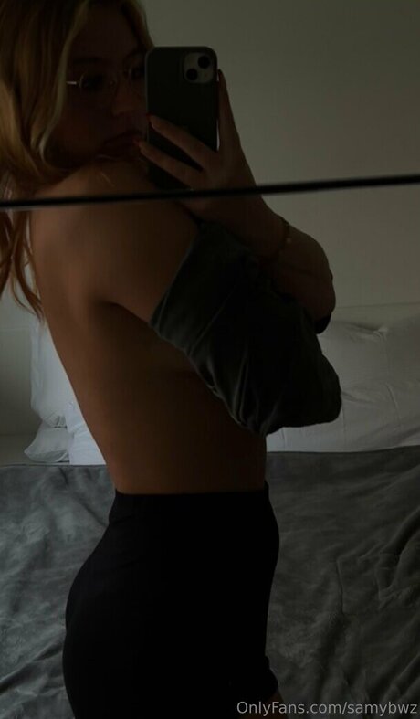 samybwz star sexy pics