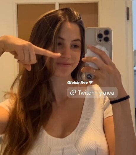 Yonca model free images