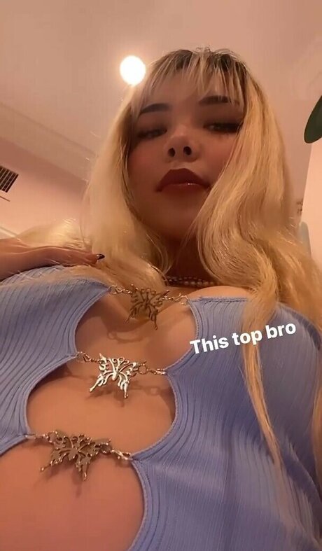 eggtardy nude model img