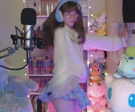 Skymi chan erotic pornstar images