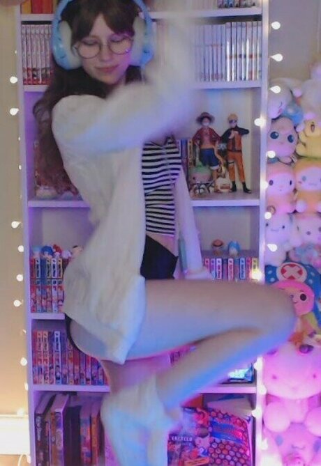 Skymi chan pornstar xxx pictures