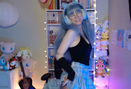 Skymi chan nudes star gallery