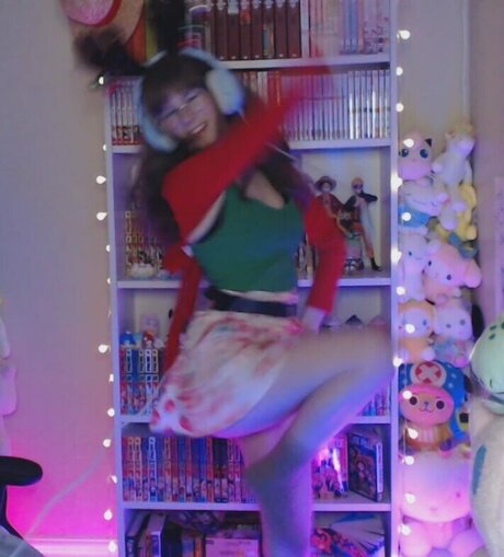 Skymi chan best actress pictures