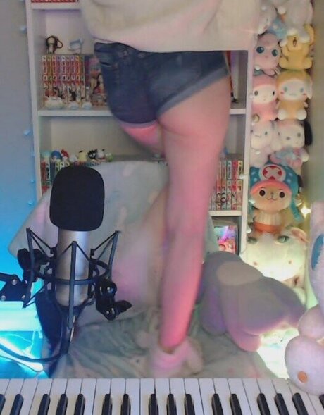 Skymi chan model beautiful pic