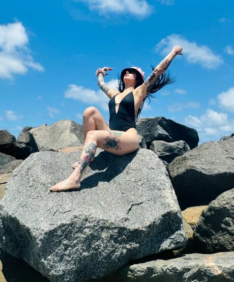 Tabatha Pacer pornstar erotic images