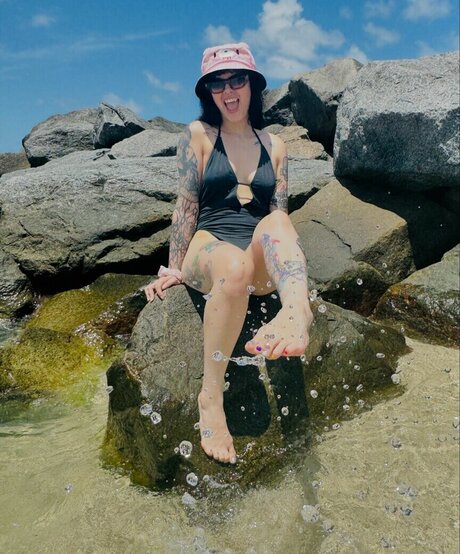 Tabatha Pacer hd actress image