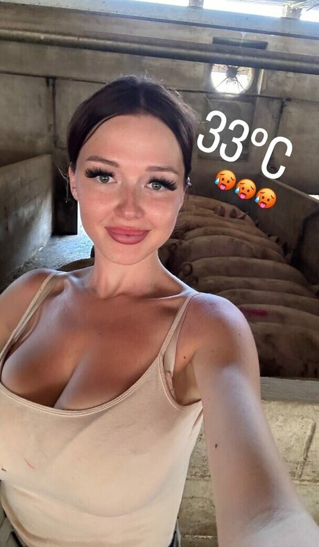 farmerdarya pretty pornstar gallery