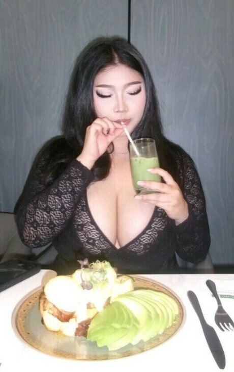 Mysenp4ihenny high quality actress photos