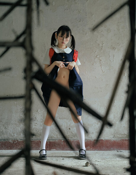 LynnLi7698 model xxx pic