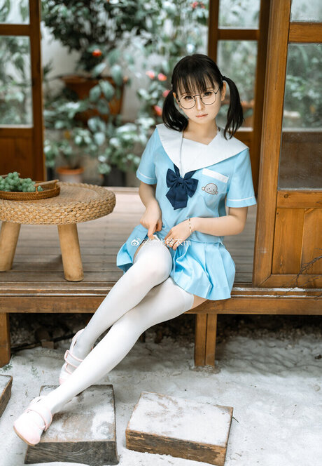 LynnLi7698 exclusive model pic