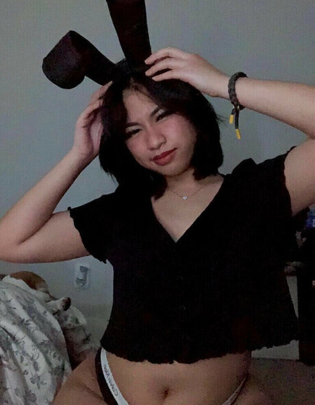 V ctoria7 pornographic actress picture