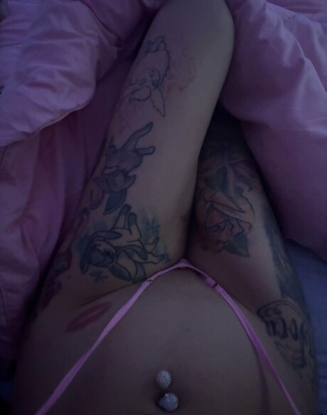 Lilly V Savage model free archive