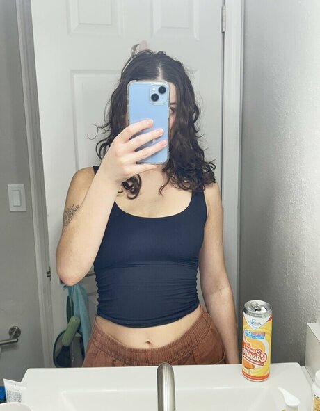 pregnant teacher onlyfans pretty photos