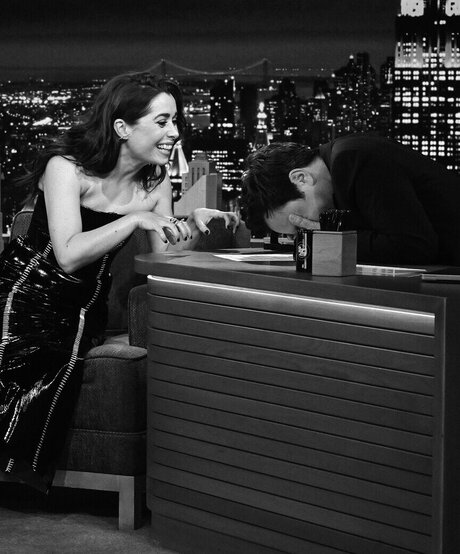 Cristin Milioti star sexy images