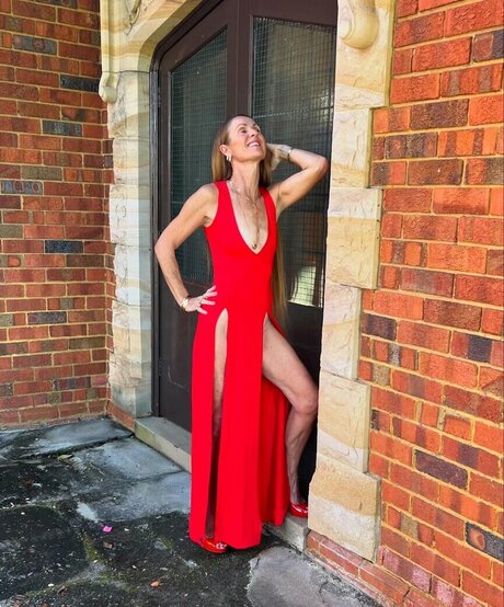 Marion Maclean nice pornstar img