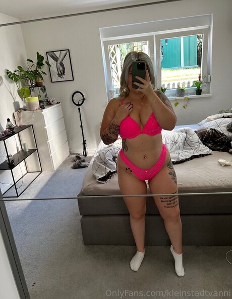 Kleinstadtvanni star perfect photos