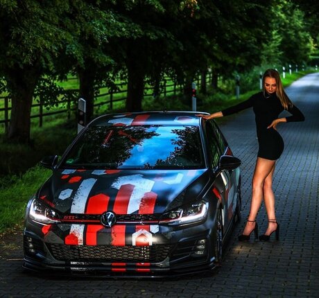 leaa nit sex model photos