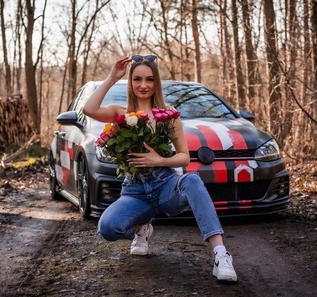 leaa nit pornstar naked photo