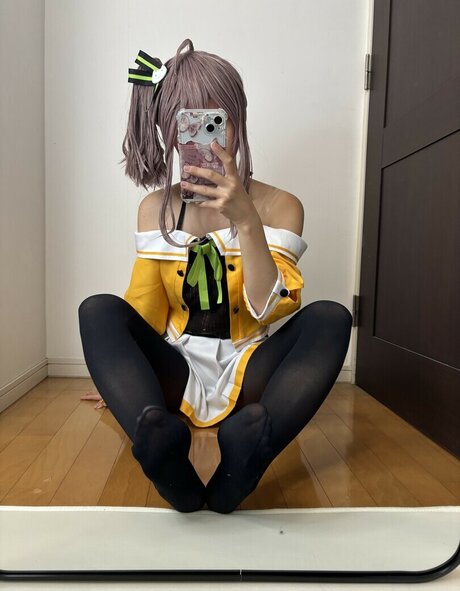 Kogane Akino model hot photos