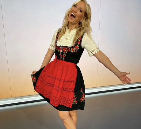 sisters onlyfans pornographic galleries