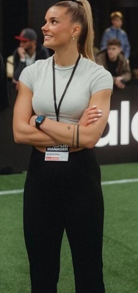 Selina Cerci model porn photo