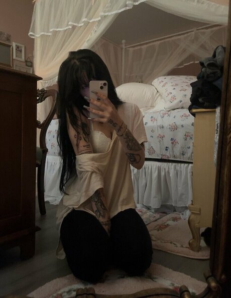 Laurinchhhe erotic model galleries