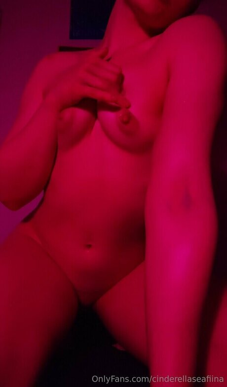 Cinderellaseafiina nice pornstar image