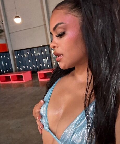 Sad Shordies pornographic model pictures