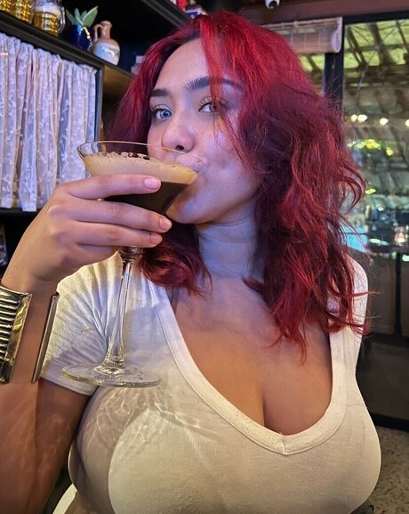 shreyxa model pretty picture