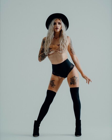 Zooee333 porn star photos