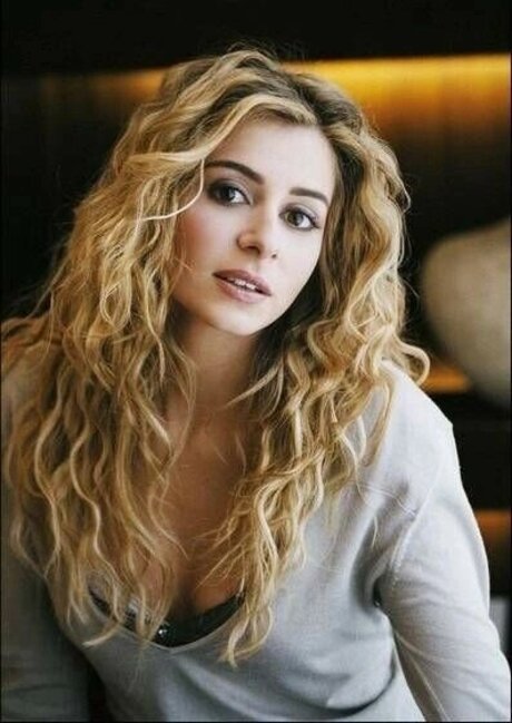 Julie Zenatti nudes star img