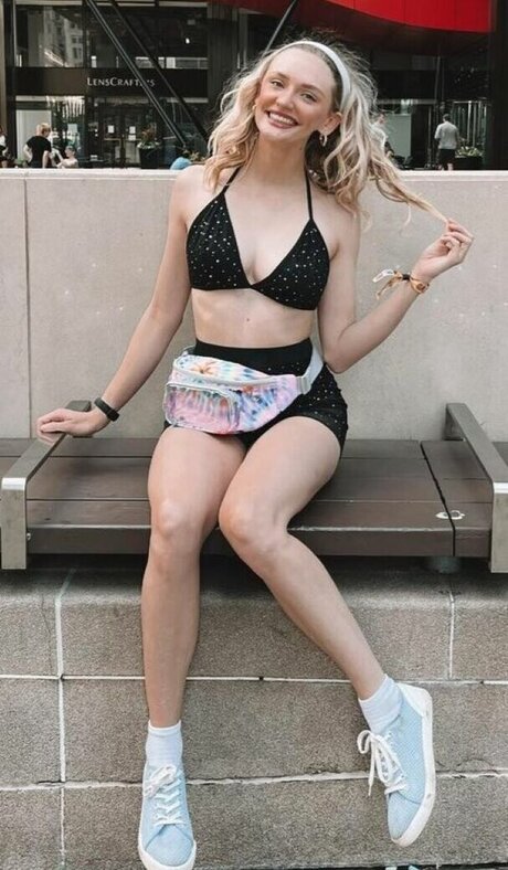 ashleyyy597 erotic pornstar galleries