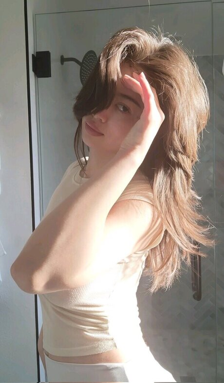 qilin anh beautiful pornstar archive