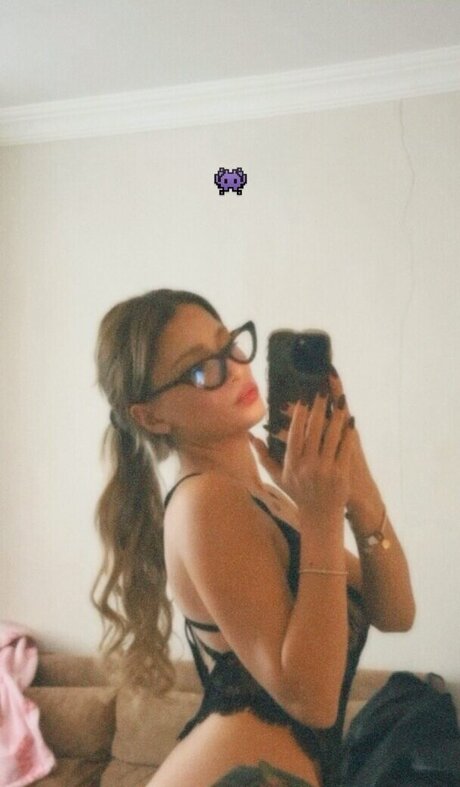 nurraacar pornstar erotic photo